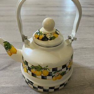 Small Enameled Teapot with Lemon Design